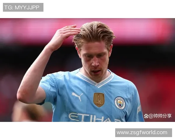 罗德里领衔中场核心解析曼城战术体系与控场艺术 罗德里领衔中场核心解析曼城战术体系与控场艺术